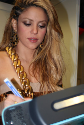 photo 28 in Shakira Mebarak gallery [id575326] 2013-02-16 00:00:00