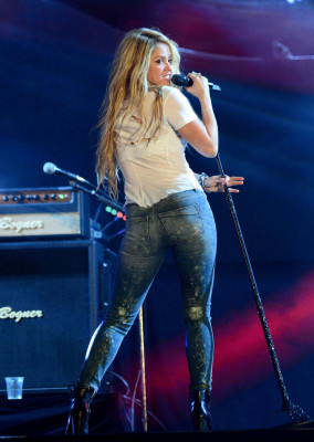 photo 28 in Shakira Mebarak gallery [id704754] 2014-06-03 00:00:00