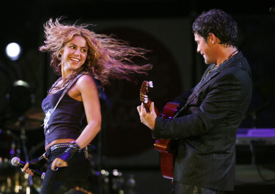 photo 13 in Shakira gallery [id96233] 2008-06-08 00:00:00