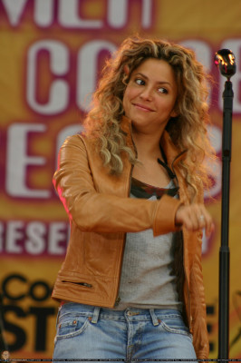 photo 3 in Shakira Mebarak gallery [id574542] 2013-02-12 00:00:00
