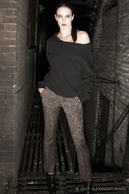 photo 21 in Shannan Click gallery [id174430] 2009-08-03 00:00:00