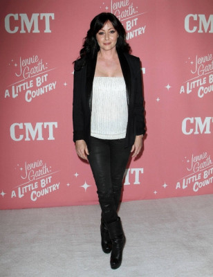 photo 6 in Shannen Doherty gallery [id479661] 2012-04-23 00:00:00
