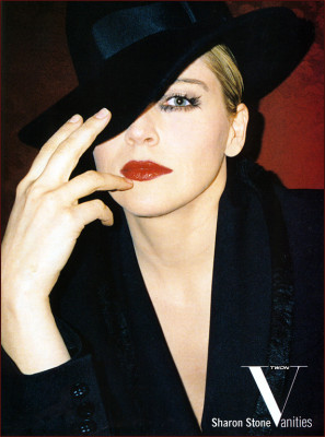 Sharon Stone pic #1717