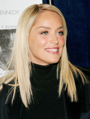 Sharon Stone pic #71130