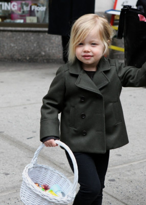 photo 17 in Shiloh Nouvel Jolie-Pitt gallery [id190372] 2009-10-14 00:00:00