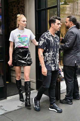 photo 9 in Sophie Turner (actress) gallery [id1165887] 2019-08-05 00:00:00