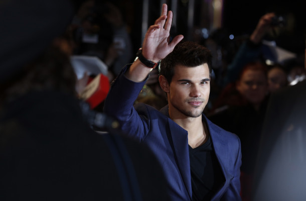 photo 3 in Lautner gallery [id554223] 2012-11-20 00:00:00
