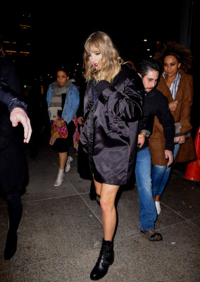 photo 15 in Taylor Swift gallery [id979182] 2017-11-13 00:00:00