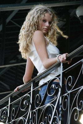 photo 22 in Taylor Swift gallery [id1243605] 2020-12-25 00:00:00