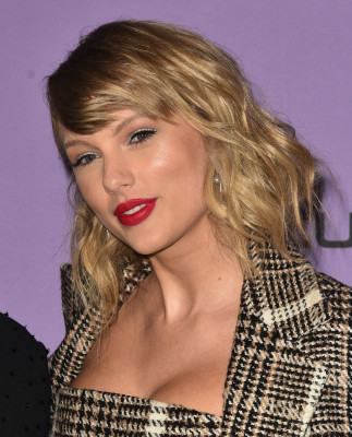 photo 10 in Taylor Swift gallery [id1200575] 2020-01-30 00:00:00
