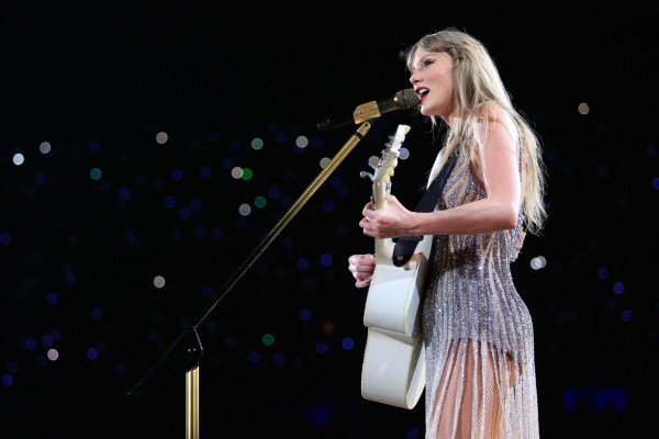 photo 17 in Taylor Swift gallery [id1338994] 2023-12-18 00:00:00