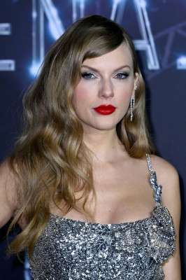 photo 11 in Taylor Swift gallery [id1339730] 2023-12-28 00:00:00