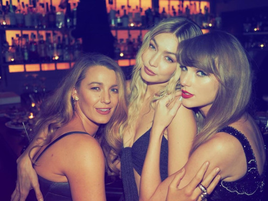 photo 23 in Taylor Swift gallery [id1341084] 2024-01-15 00:00:00