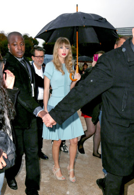photo 26 in Taylor Swift gallery [id540413] 2012-10-07 00:00:00