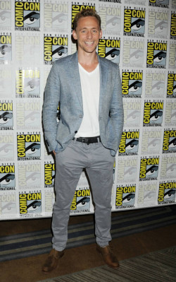 Tom Hiddleston pic #785654