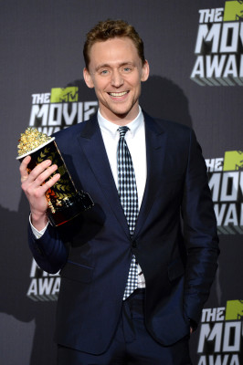 Tom Hiddleston pic #653444