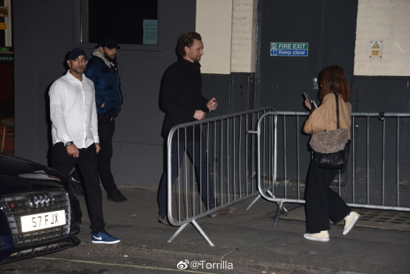 Tom Hiddleston pic #1123866