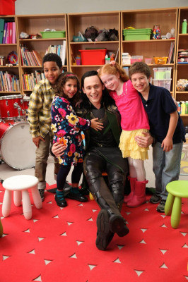 Tom Hiddleston pic #653437