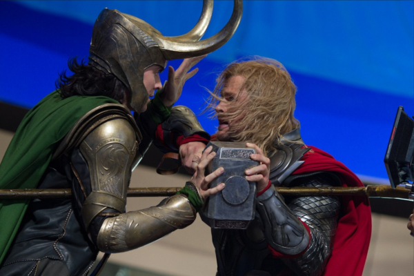 Tom Hiddleston pic #658191