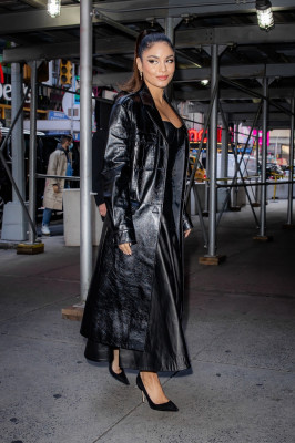 photo 11 in Vanessa Hudgens gallery [id1281244] 2021-11-18 00:00:00