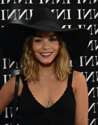 Vanessa Hudgens pic #727995