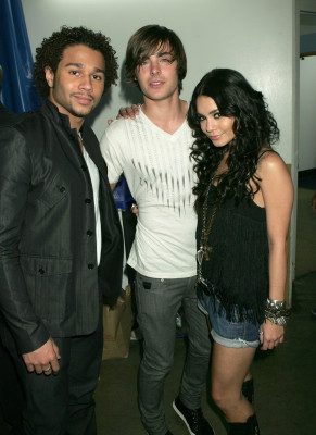 Vanessa Hudgens pic #285774