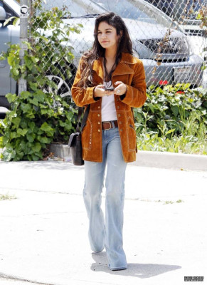 Vanessa Hudgens pic #445606