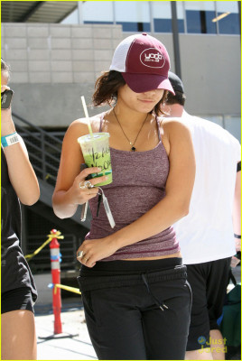 Vanessa Hudgens pic #1162516