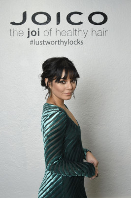 Vanessa Hudgens pic #1031186