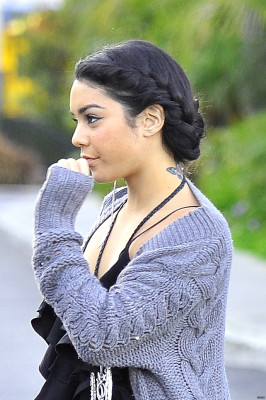 Vanessa Hudgens pic #274174