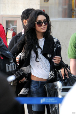Vanessa Hudgens pic #445602
