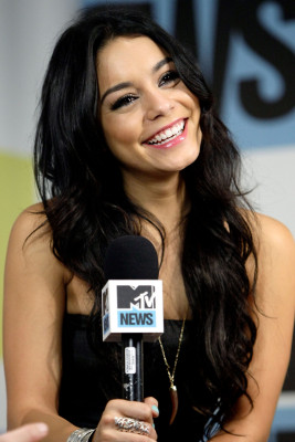 Vanessa Hudgens pic #274173