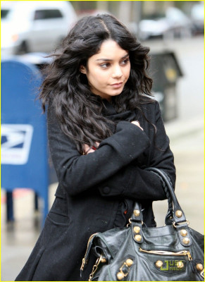 photo 20 in Vanessa Hudgens gallery [id128297] 2009-01-19 00:00:00
