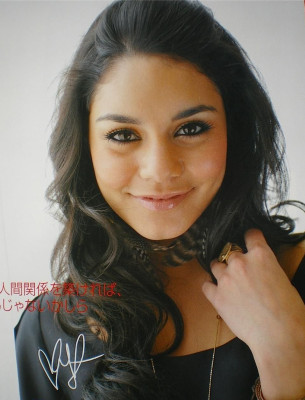 Vanessa Hudgens pic #145516