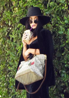 Vanessa Hudgens pic #1208471