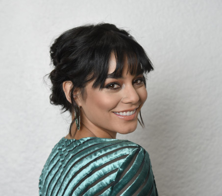 Vanessa Hudgens pic #1031173