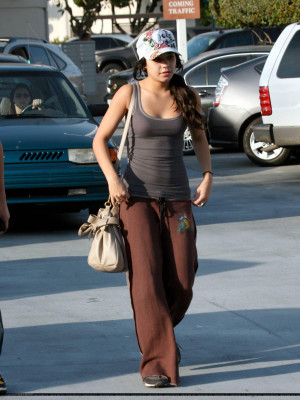 Vanessa Hudgens pic #154493