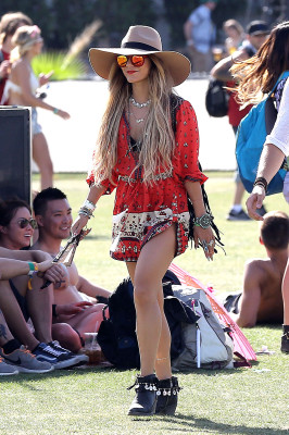Vanessa Hudgens pic #691030