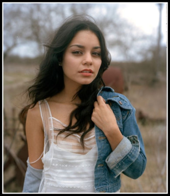 Vanessa Hudgens pic #145489