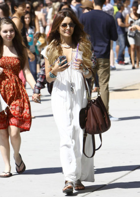 Vanessa Hudgens pic #634617
