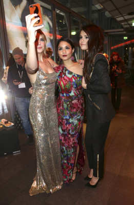 Vanessa Hudgens pic #577366