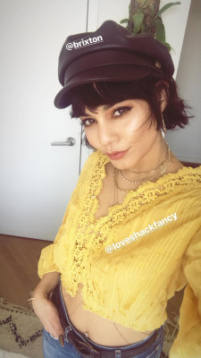 Vanessa Hudgens pic #1031179
