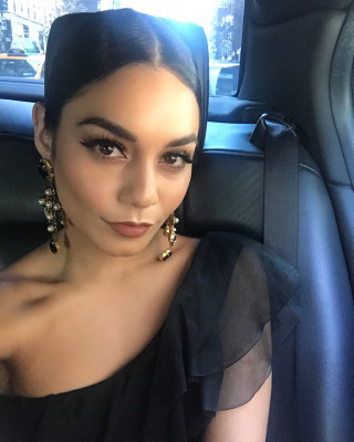 Vanessa Hudgens pic #1033972