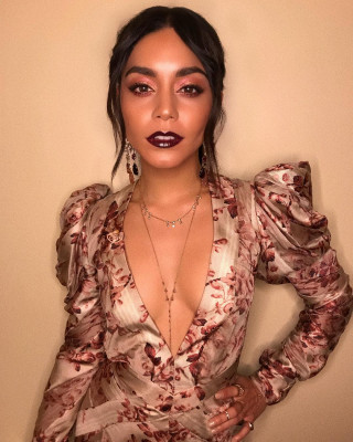Vanessa Hudgens pic #1038013