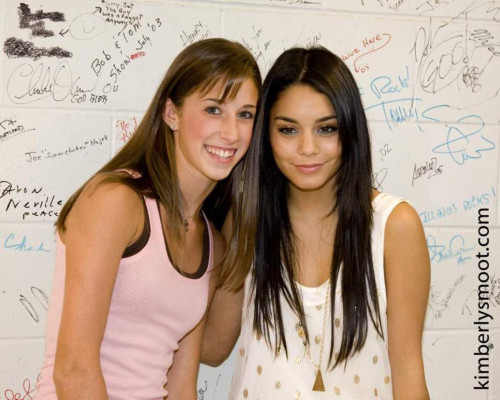 Vanessa Hudgens pic #341920
