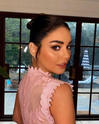 Vanessa Hudgens pic #1294028