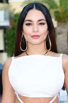Vanessa Hudgens pic #1262146