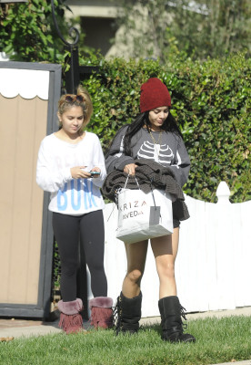 Vanessa Hudgens pic #554275