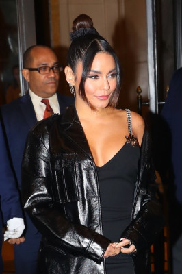 photo 16 in Vanessa Hudgens gallery [id1281985] 2021-11-23 00:00:00