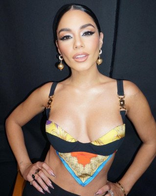 photo 5 in Vanessa Hudgens gallery [id1308297] 2022-08-20 00:00:00